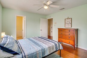 3 Mi to Lake Arlington: Texas Family Home