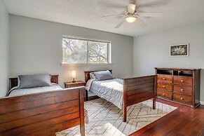 3 Mi to Lake Arlington: Texas Family Home