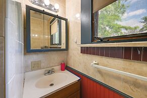 Walk to Cornell University: Charming Duplex!