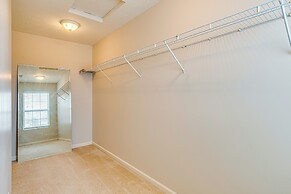 Close to Main Street: Townhome in Zionsville