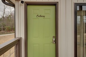 Lake Guntersville Getaway w/ Shared Boat Dock!