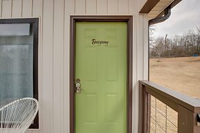 Shared Boat Dock: Lake Guntersville Hideaway!