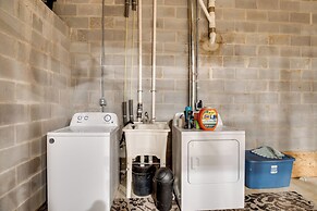 Shared Boat Dock: Lake Guntersville Hideaway!