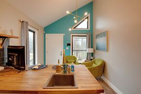 Shared Boat Dock: Lake Guntersville Hideaway!