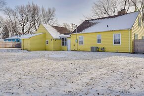 2 Mi to Dtwn: Home w/ Fenced Yard in Sioux Falls