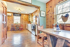 New Market Home w/ Fire Pit: Near Skiing & Hiking