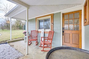 New Market Home w/ Fire Pit: Near Skiing & Hiking