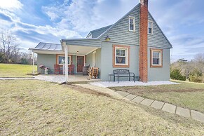 New Market Home w/ Fire Pit: Near Skiing & Hiking