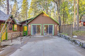 Walk to Downtown + Lake: Twain Harte Cabin