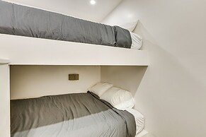 Multi-home Retreat on Colorado River w/ Boat Dock!