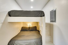 Multi-home Retreat on Colorado River w/ Boat Dock!