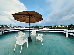 MCS Holiday Apartments