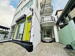 MCS Holiday Apartments