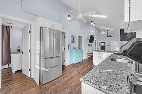 Cozy 3-br Retreat, Four Blocks To Beach & Boardwalk 3 Bedroom Home