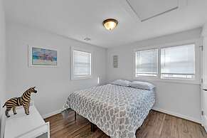 Charming 2-br Home, 4 Blocks To The Boardwalk 2 Bedroom Home