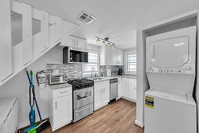 Charming 2-br Home, 4 Blocks To The Boardwalk 2 Bedroom Home