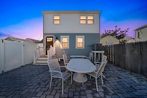 Charming 2-br Home, 4 Blocks To The Boardwalk 2 Bedroom Home