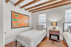 Chez Old Town Walk To Shops Metro & Waterfront 2 Bedroom Townhouse