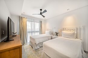 Allure 505 3 Bedroom Apts