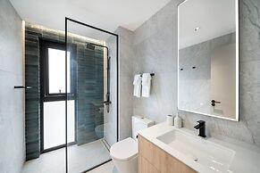 Allure 505 3 Bedroom Apts