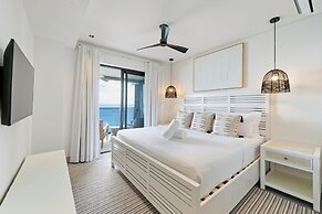 Allure 403 3 Bedroom Apts