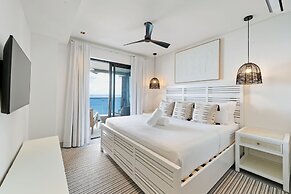 Allure 403 3 Bedroom Apts