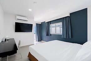 Terminal2 Hotel Phuket