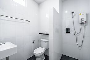 Terminal2 Hotel Phuket