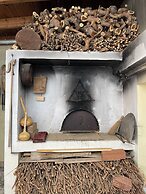 Airport Cottage House