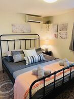 Airport Cottage House