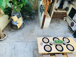 Airport Cottage House