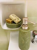 Airport Cottage House