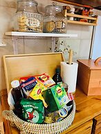 Airport Cottage House