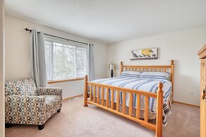 Oasis on the Green of Eagle Crest