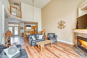 Oasis on the Green of Eagle Crest