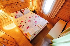 Tatil Evi Dilek Cıralı