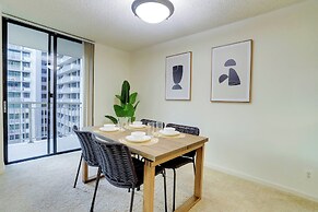 Close to Airport in Crystal City