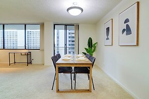 Close to Airport in Crystal City