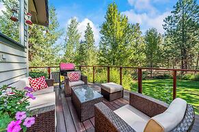 Skyliner Summit Chalet
