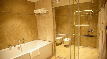 J's Signature Hotels