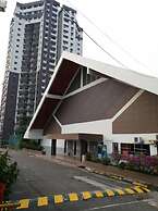 Ampang Hilir Lakeview Suite