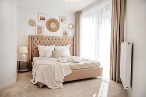 Luxury Apartment Close to the Beach, Pobierowo