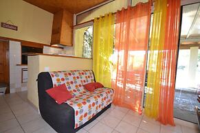 Amazing Apartment in Lanas With Large Garden