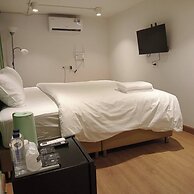 Shade House Bangkok Oldtown