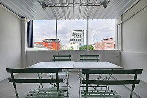 Shade House Bangkok Oldtown