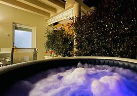 La Collina di Montegrappa - Suites with Heated Private Pool - Suites w