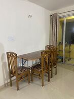 Tranquil Stay, Mountain View - 2BHK Flat