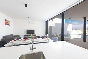 Protaras Aqua Pearl Villa Aq10 With Pool Heating