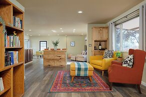 Smith Rock Base Camp Sleeps 6!