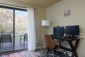 Smith Rock Base Camp Sleeps 6!
